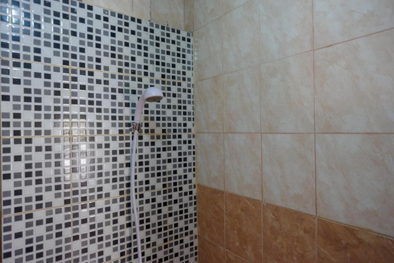 Reddoorz @ Hotel Aulia Majene Dış mekan fotoğraf