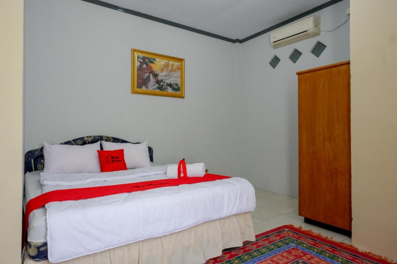 Reddoorz @ Hotel Aulia Majene Dış mekan fotoğraf