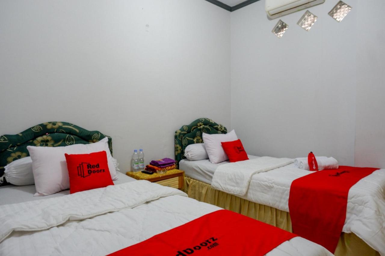 Reddoorz @ Hotel Aulia Majene Dış mekan fotoğraf