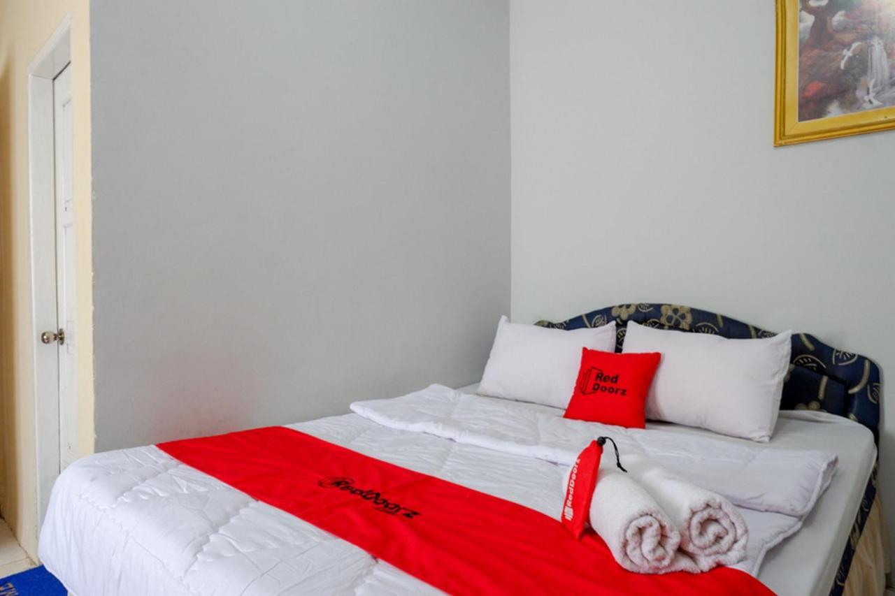 Reddoorz @ Hotel Aulia Majene Dış mekan fotoğraf
